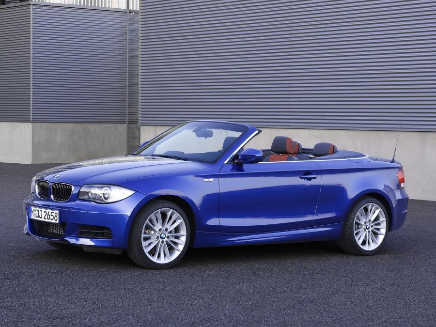  BMW 135i Convertible 2008 года  (фото 5 из 10)